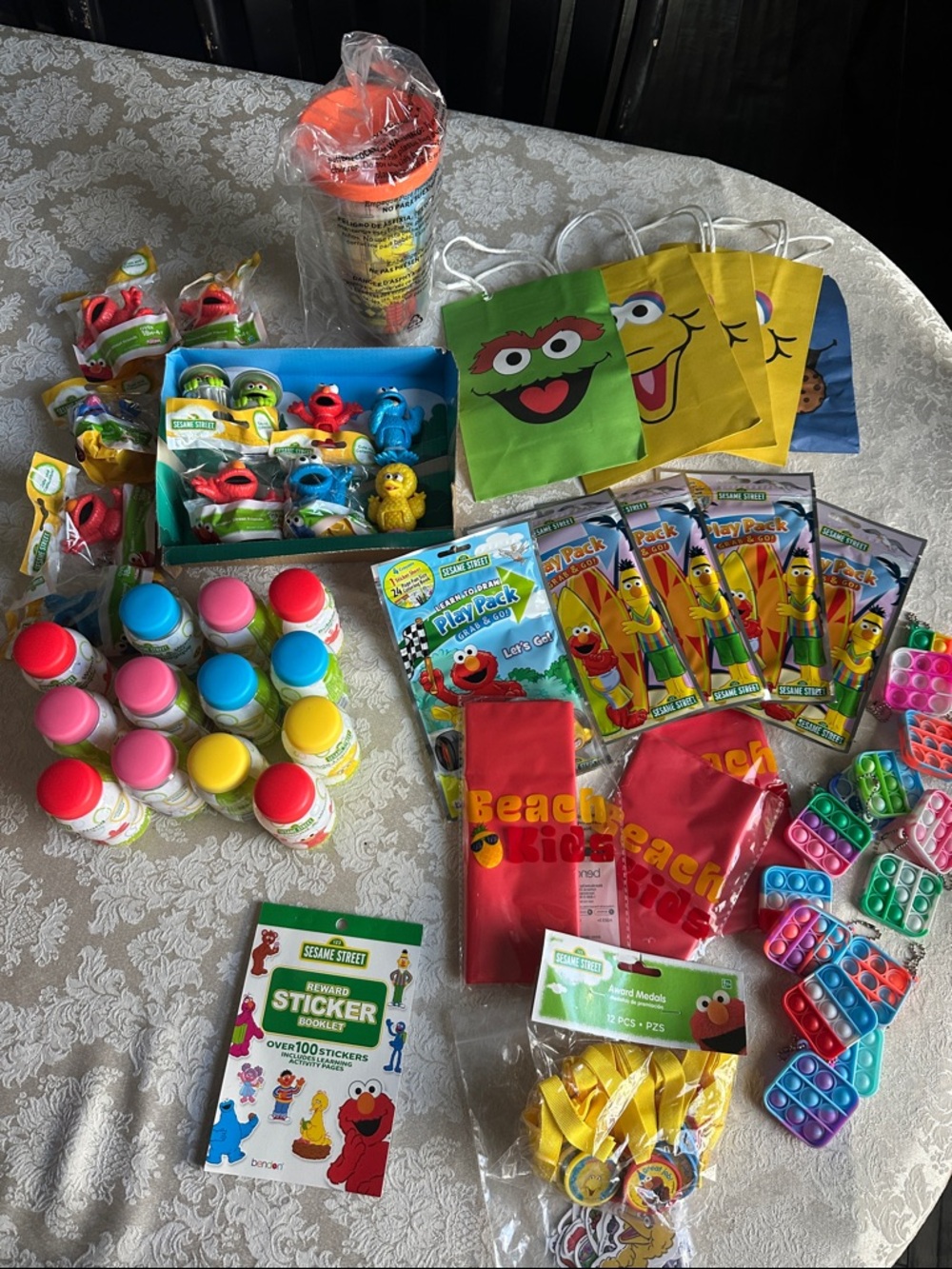 Sesame Street Party Favor Bundle - Bright Multicolor